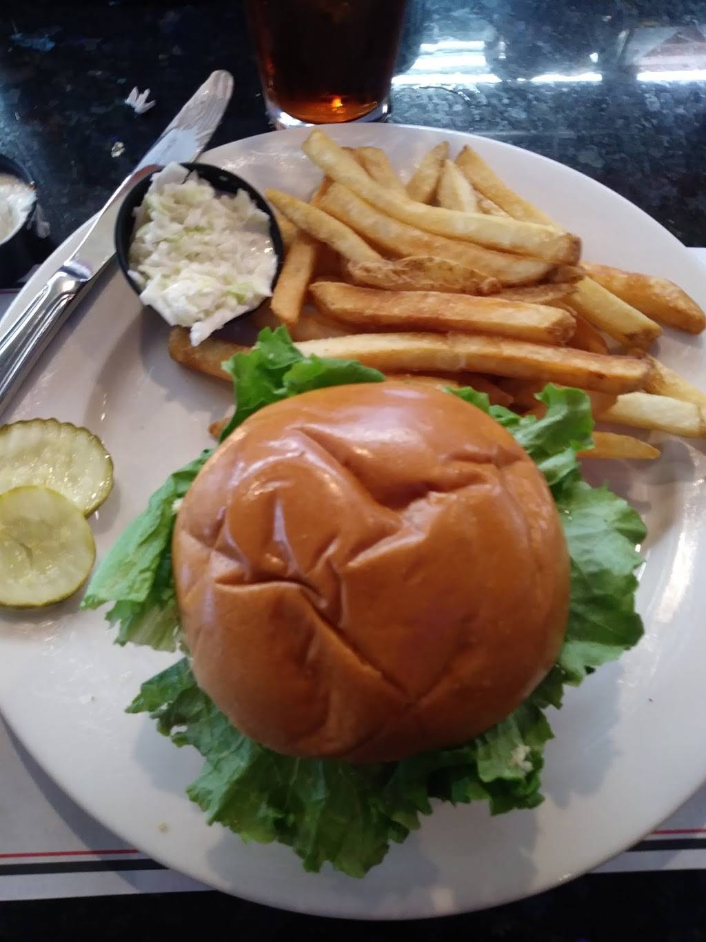 Geets Diner & Lounge | night club | 14 N Black Horse Pike, Williamstown, NJ 08094, USA | 8563419779 OR +1 856-341-9779