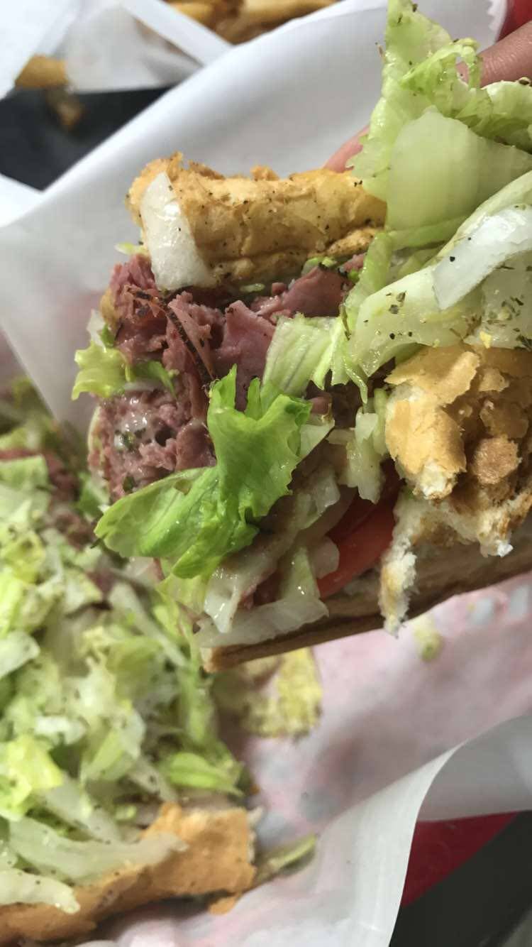 Richie’s CHEESESTEAK | restaurant | 6191 Deltona Blvd, Spring Hill, FL 34606, USA | 3526007999 OR +1 352-600-7999