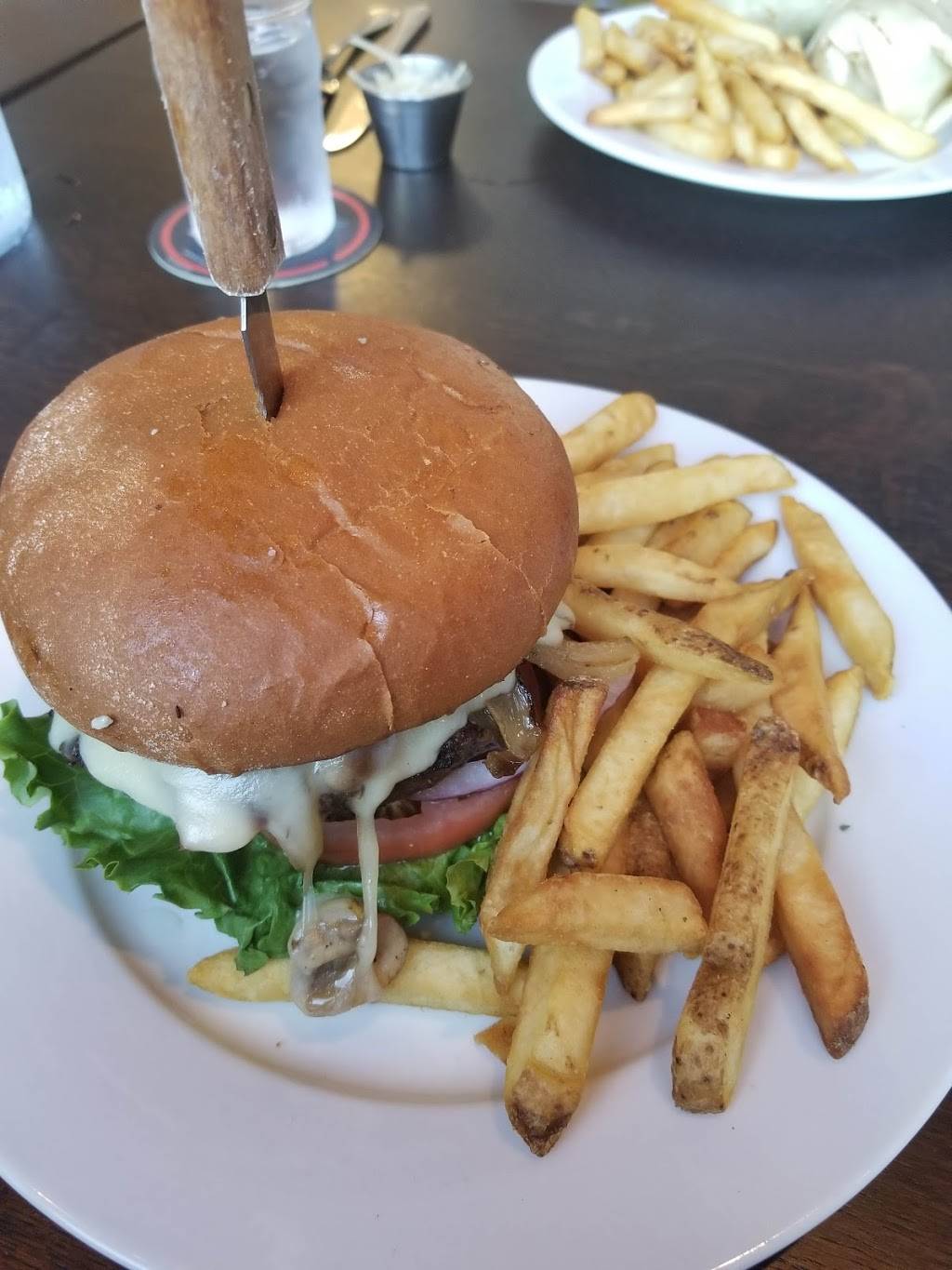 Murphys Restaurant | restaurant | 118 NW Jackson Ave, Corvallis, OR 97333, USA | 5412073175 OR +1 541-207-3175