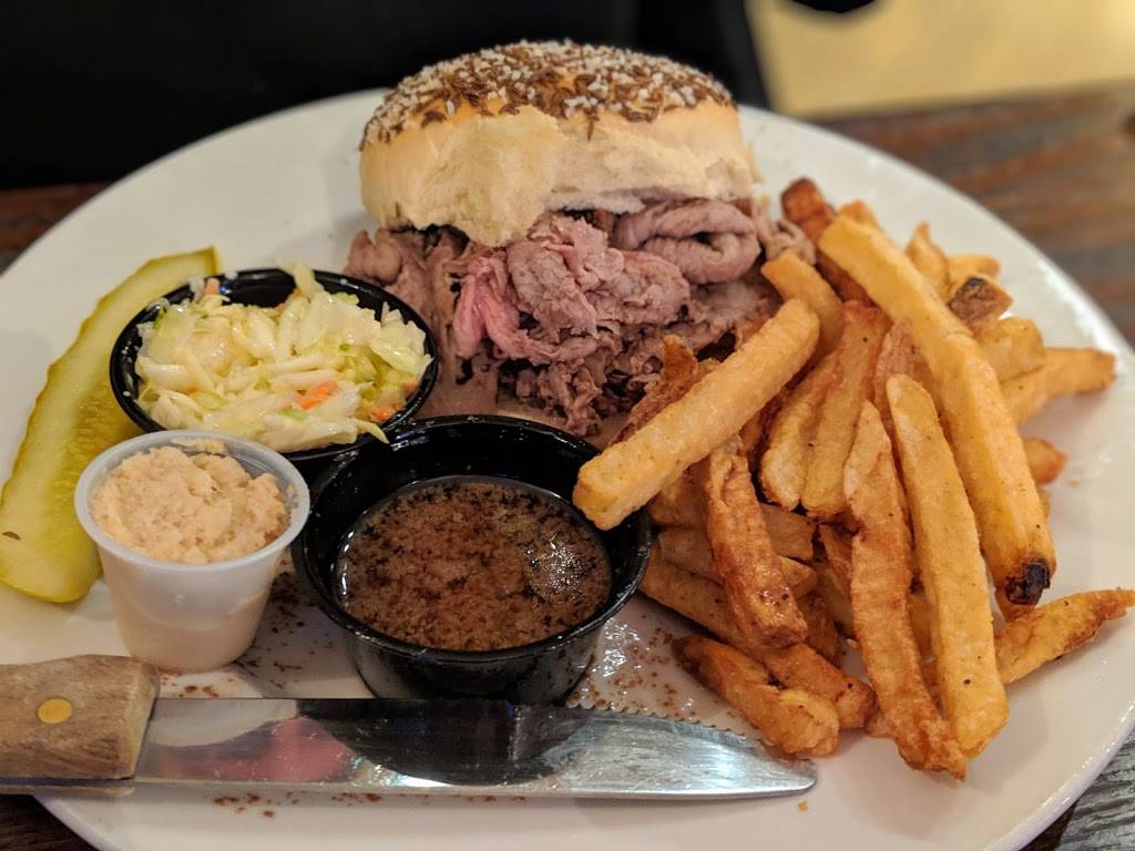 Armor Inn Tap Room | restaurant | 5381 Abbott Rd, Hamburg, NY 14075, USA | 7162021315 OR +1 716-202-1315