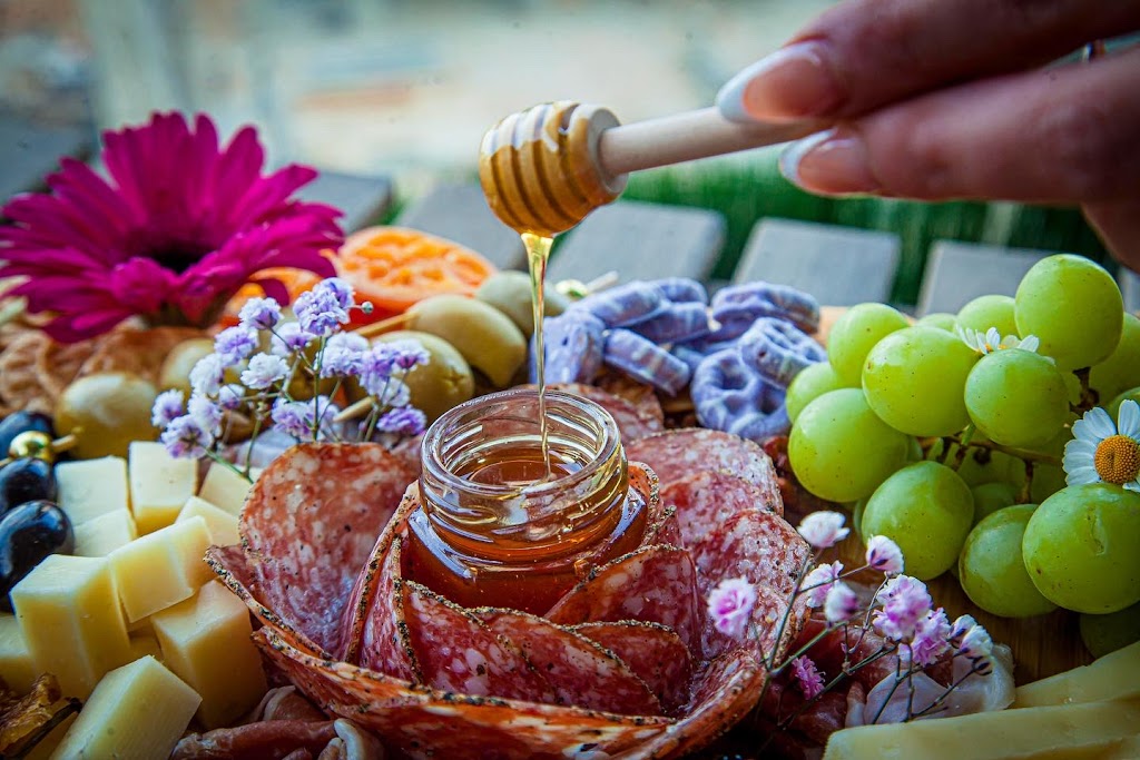 Brie Mine | restaurant | 3425 Hancock St, San Diego, CA 92110, USA | 3053944131 OR +1 305-394-4131