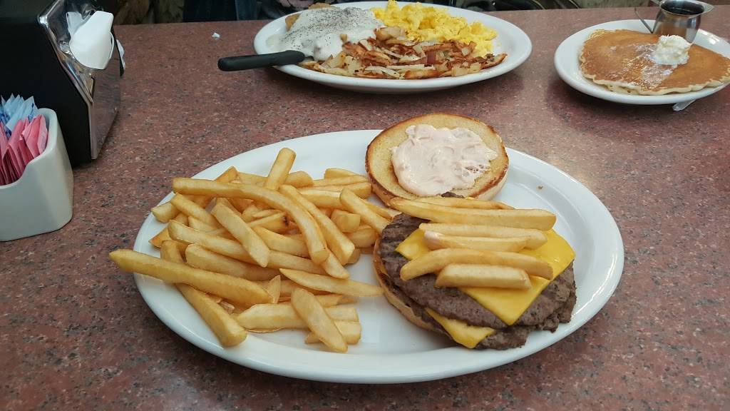 Baseline Burgers | restaurant | 25578 E Baseline St, San Bernardino, CA 92410, USA | 9098847458 OR +1 909-884-7458