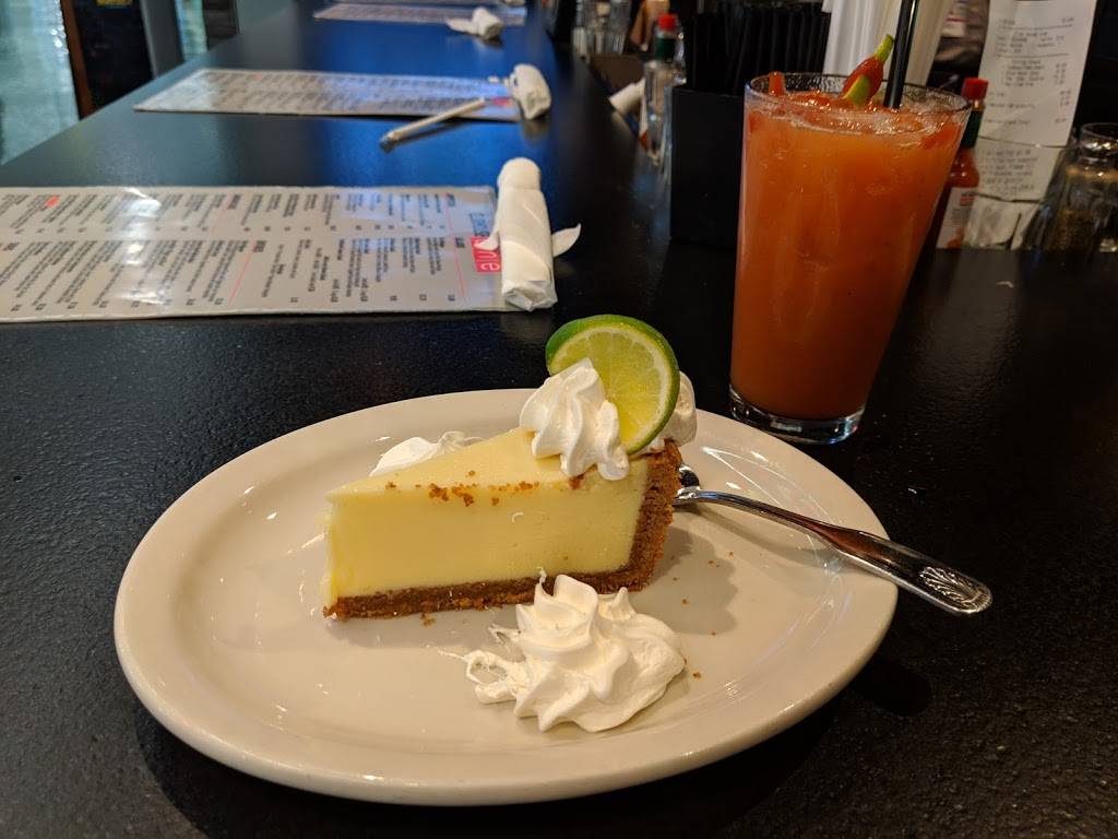 Clubhouse One | restaurant | 2100 Northwest 42nd Avenue, Miami, FL 33126, USA | 3058760605 OR +1 305-876-0605