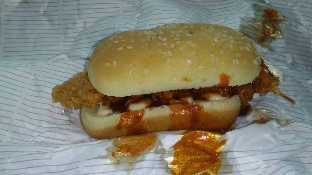 KFC | restaurant | 945 Michigan St NE, Grand Rapids, MI 49503, USA | 6164598469 OR +1 616-459-8469