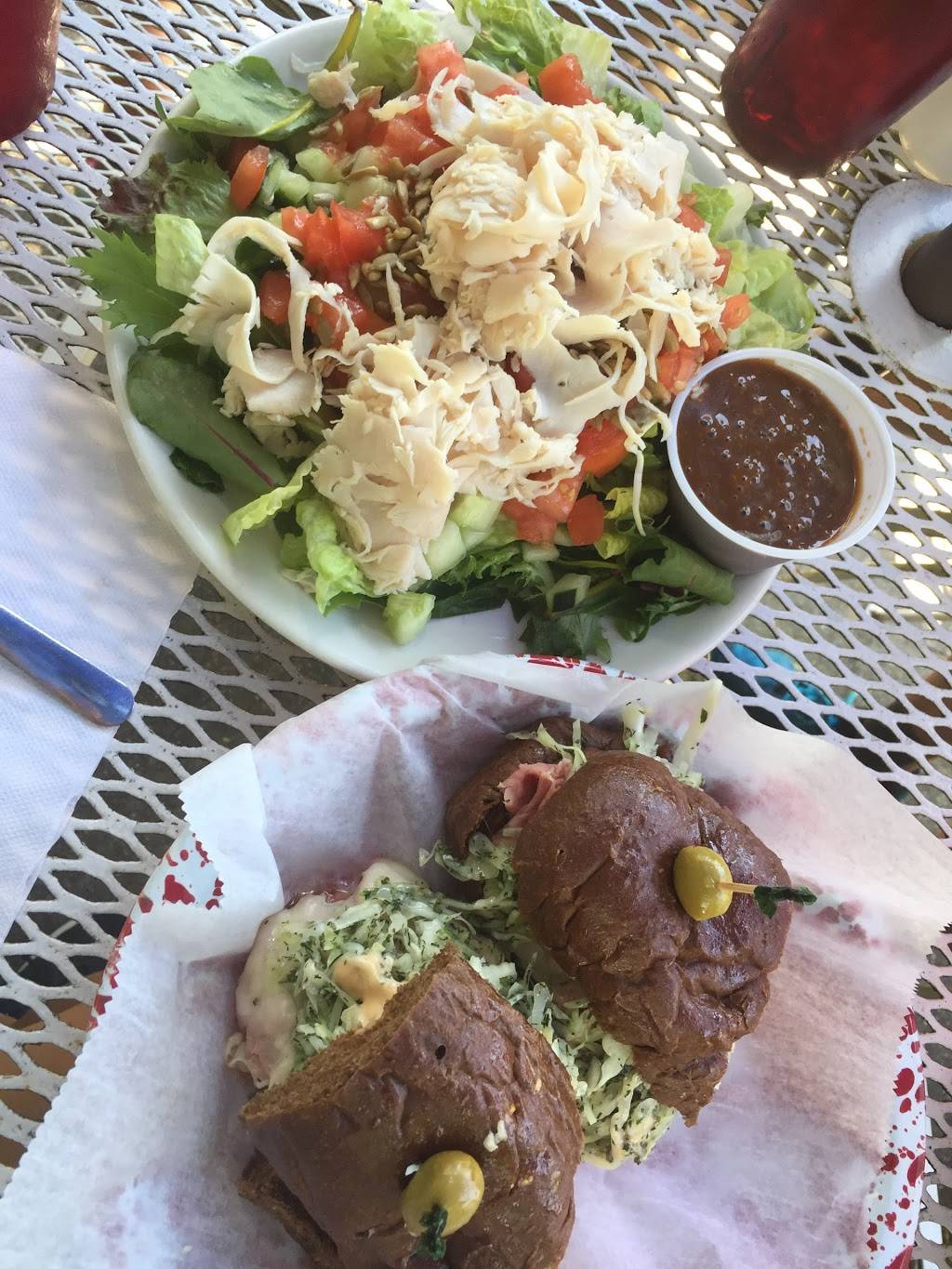 Pekadills | restaurant | 503 S Mears Ave, Whitehall, MI 49461, USA | 2318949551 OR +1 231-894-9551