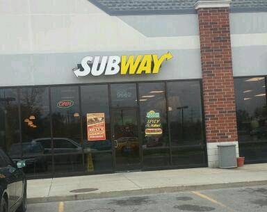 Subway | restaurant | 9662 Chilson Rd, Pinckney, MI 48169, USA | 8102311712 OR +1 810-231-1712