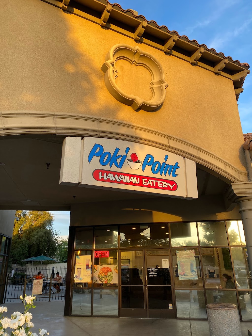 Poki Point | restaurant | 5115 W Walnut Ave, Visalia, CA 93277, USA | 5596903936 OR +1 559-690-3936