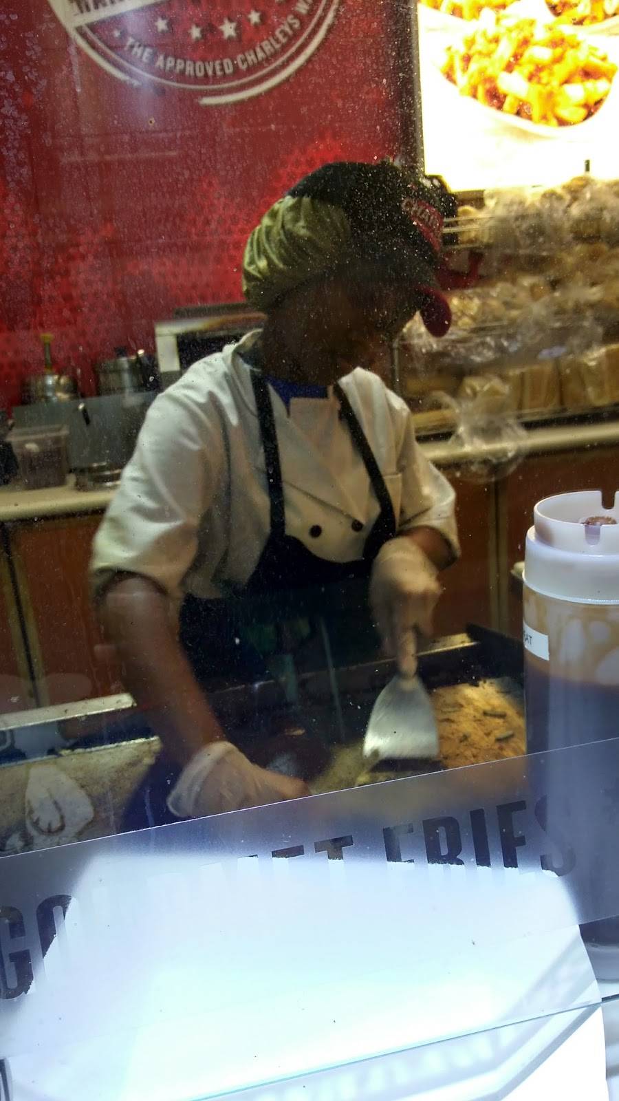 Charleys Philly Steaks | restaurant | 4465 Poplar Ave Ste FC-5, Memphis, TN 38117, USA | 9017610991 OR +1 901-761-0991