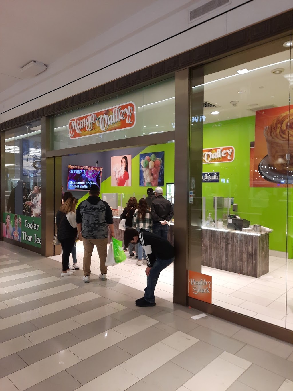 Mango Valley | restaurant | 278 E Broadway, Bloomington, MN 55425, USA | 9522007138 OR +1 952-200-7138