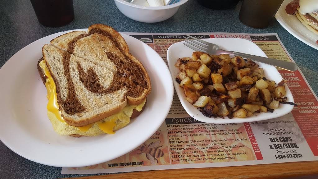 Spring Garden Family Restaurant | restaurant | 1702 South Ocean Boulevard, Myrtle Beach, SC 29577, USA | 8434484270 OR +1 843-448-4270