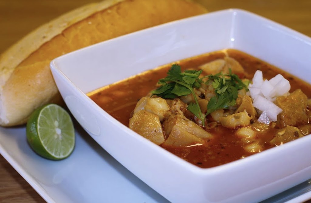 Lettys Farm Tolleson | restaurant | 11434 W Miami Ave, Tolleson, AZ 85353, USA | 6022995590 OR +1 602-299-5590