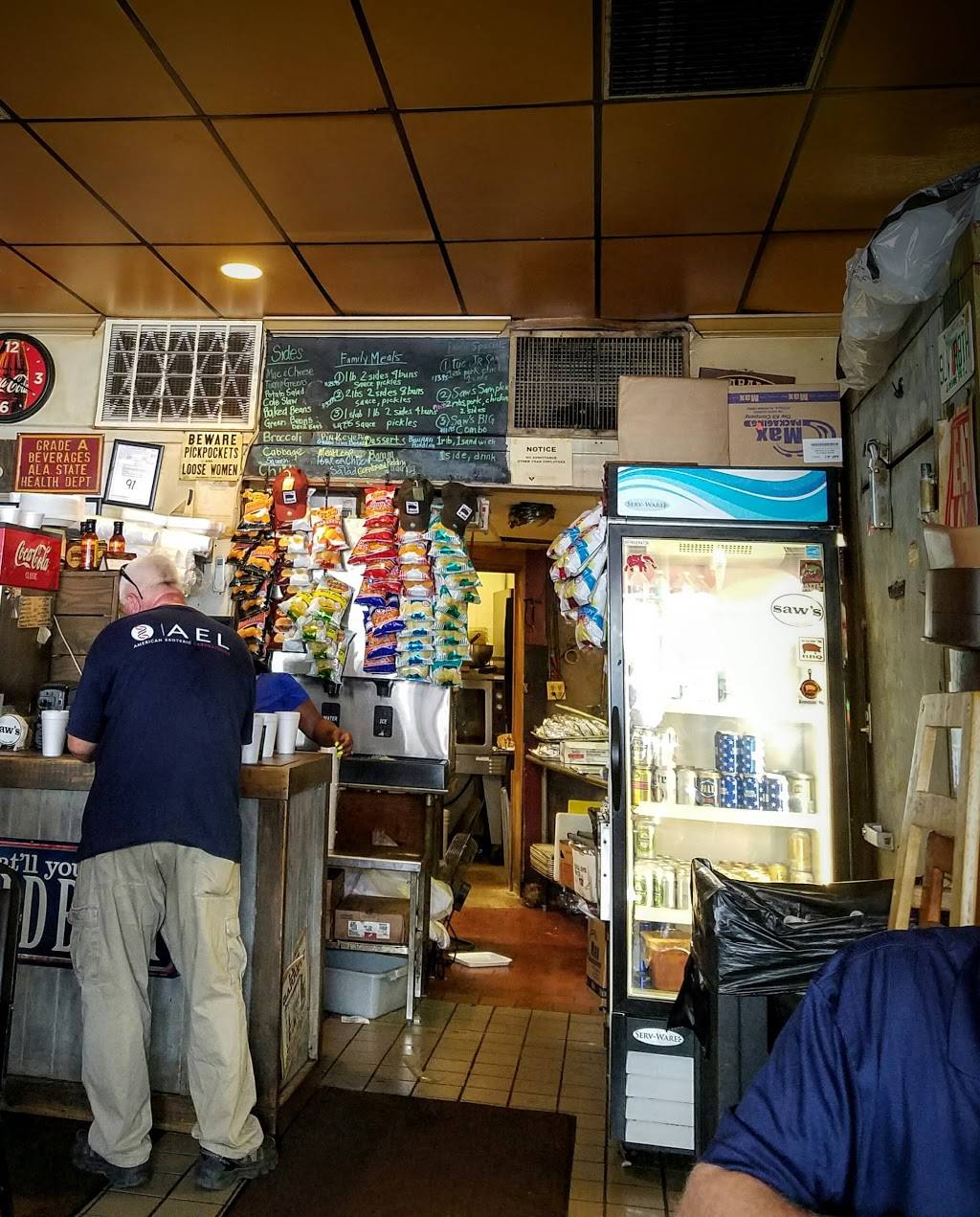 Saws BBQ | restaurant | 1008 Oxmoor Rd, Homewood, AL 35209, USA | 2058791937 OR +1 205-879-1937