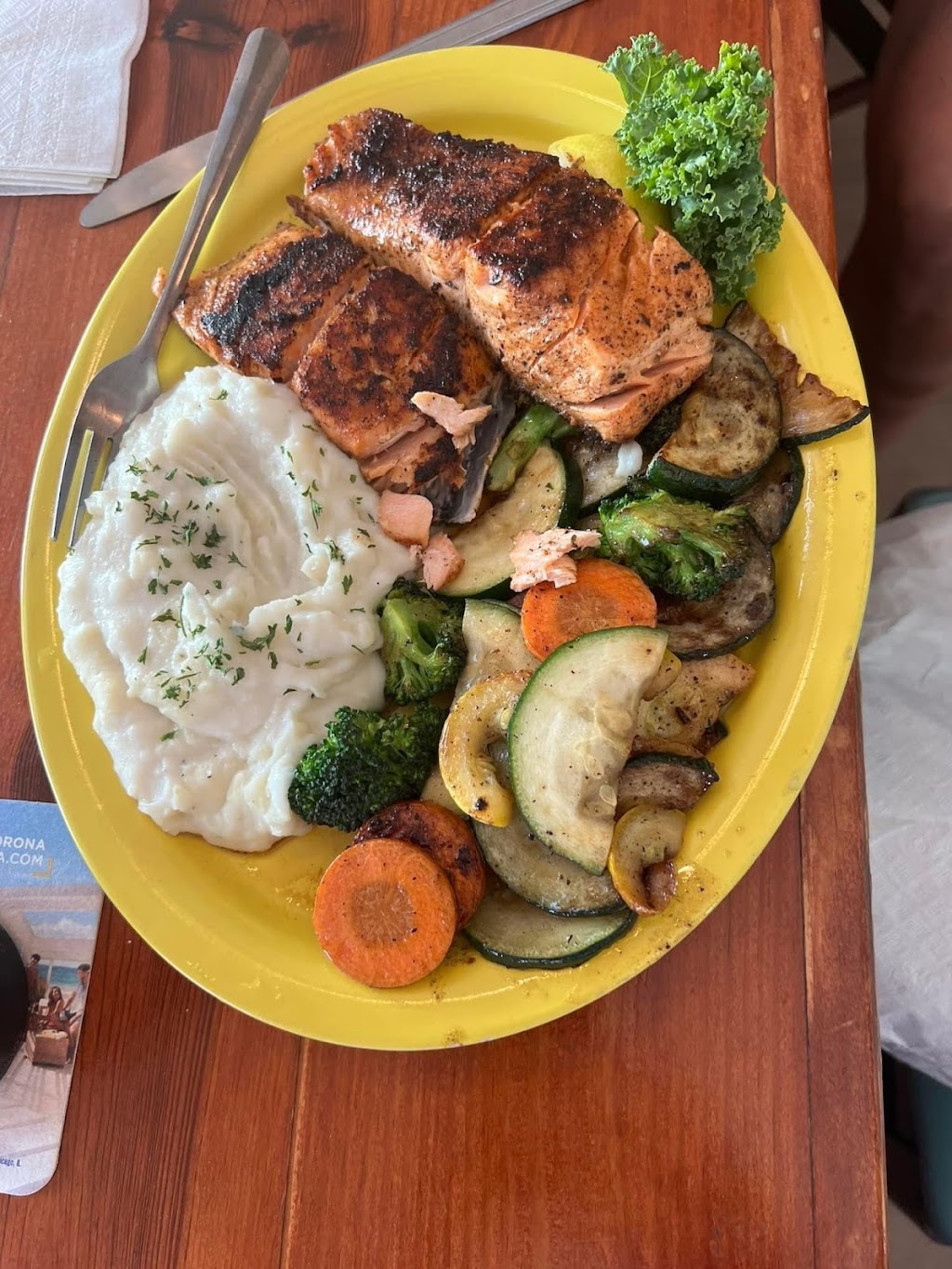 Groupers At The Pier | restaurant | 9700 Kings Rd, Myrtle Beach, SC 29572, USA | 8433854029 OR +1 843-385-4029