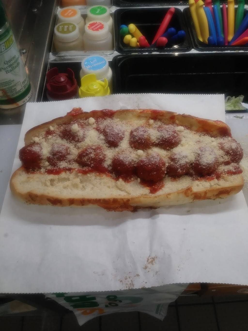 Subway | restaurant | 4910 Harvard Ave, Newburgh Heights, OH 44105, USA | 2164413989 OR +1 216-441-3989