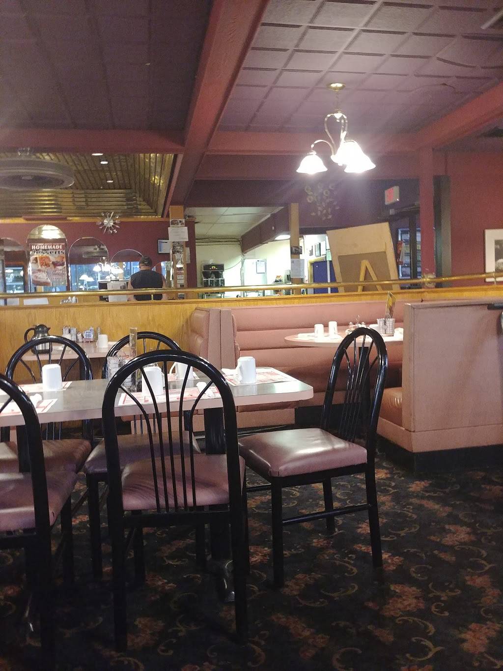 Coldwater Garden Family Restaurant | restaurant | 432 E Chicago St, Coldwater, MI 49036, USA | 5172783172 OR +1 517-278-3172