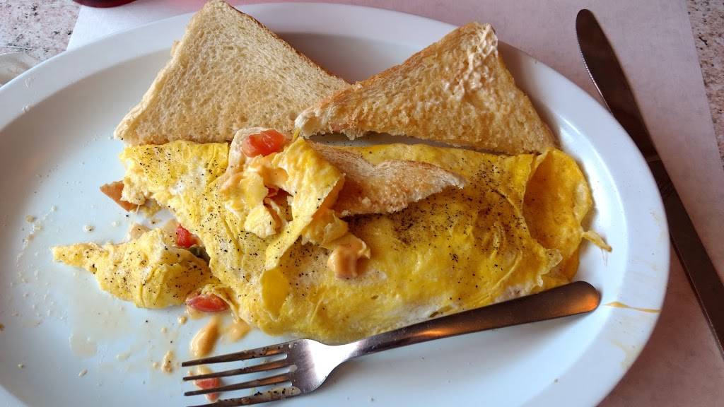 Country Cookin | restaurant | 906 E Hackberry St, Salem, IN 47167, USA | 8128961116 OR +1 812-896-1116