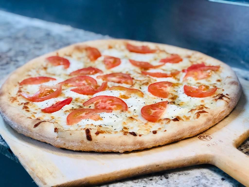 #1Brothers Pizza | restaurant | 16995 W Greenway Rd #104, Surprise, AZ 85388, USA | 6235443332 OR +1 623-544-3332