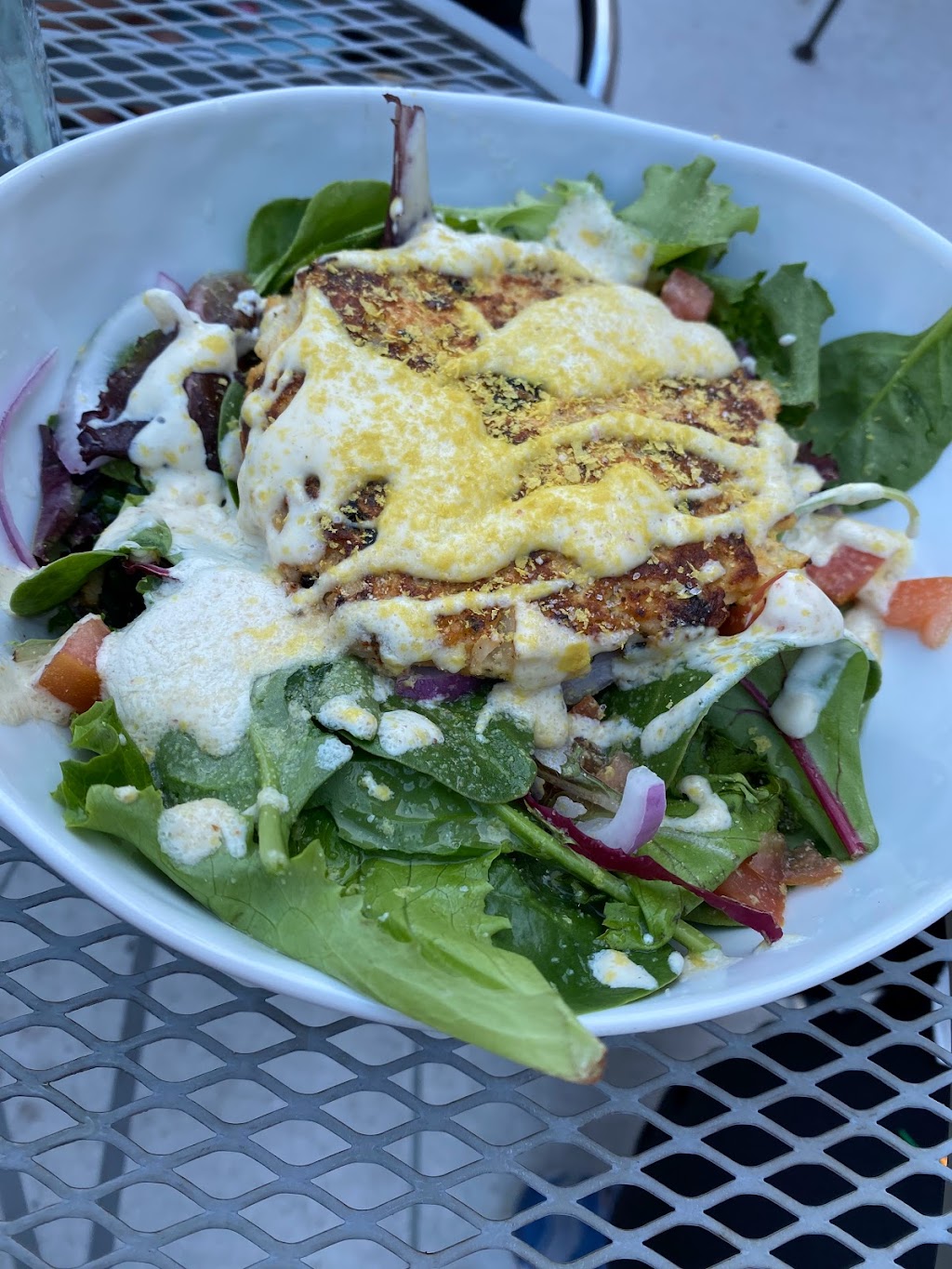 The Vegan Nest Café | restaurant | 54 High St, Clinton, MA 01510, USA | 5082920035 OR +1 508-292-0035