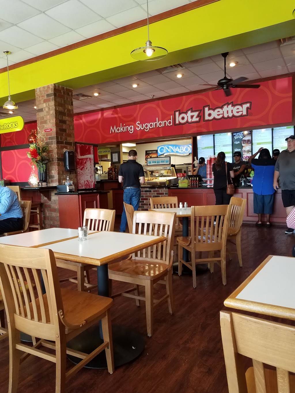 Schlotzskys | bakery | 15287 Southwest Fwy, Sugar Land, TX 77478, USA | 2815652867 OR +1 281-565-2867