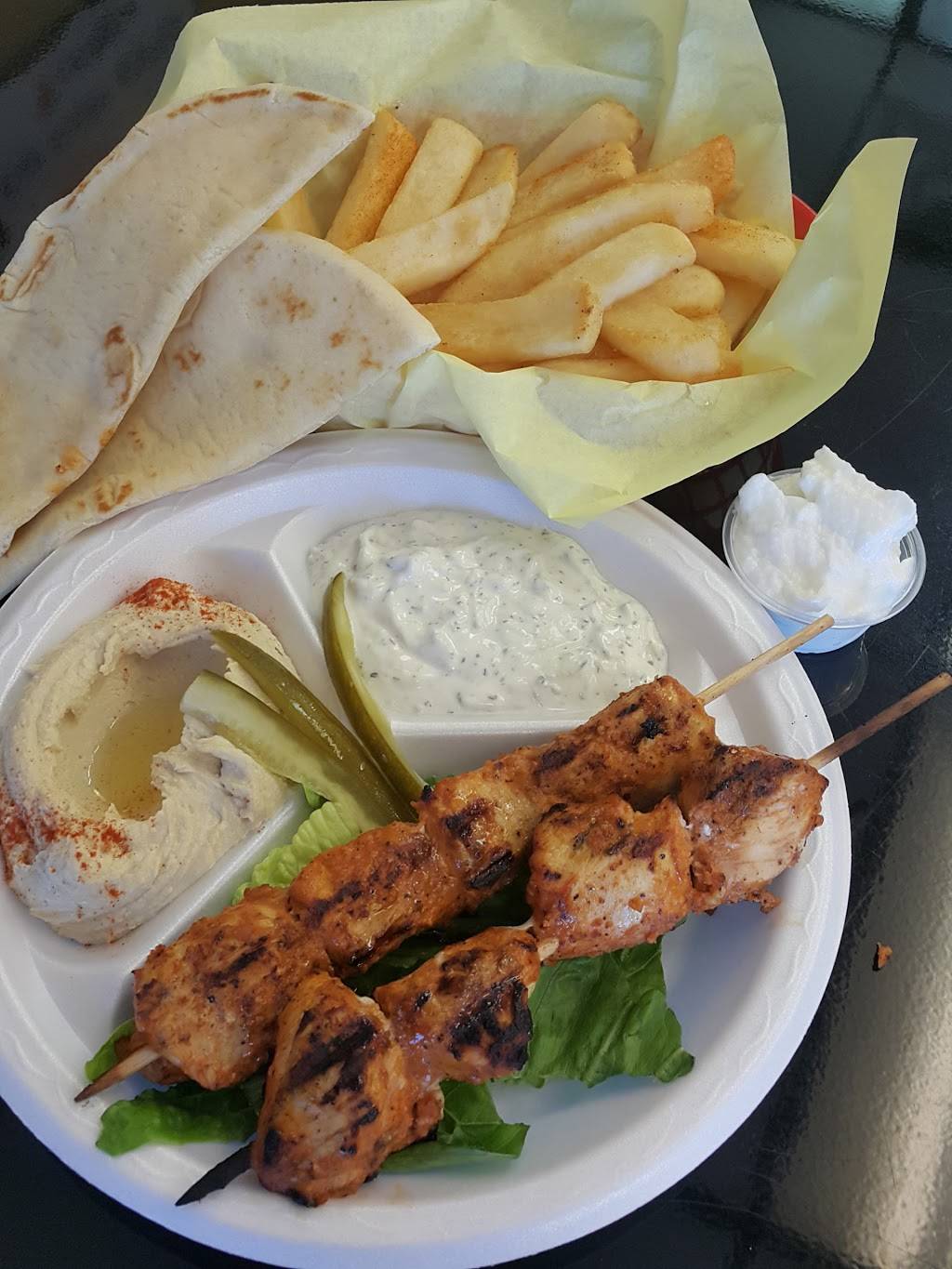 Munich Gyros | restaurant | 16948 E Shea Blvd, Fountain Hills, AZ 85268, USA | 4808163647 OR +1 480-816-3647