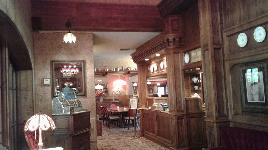 Billy Reeds Restaurant Bakery & Bar | bakery | 1800 N Palm Canyon Dr, Palm Springs, CA 92262, USA | 7603251946 OR +1 760-325-1946