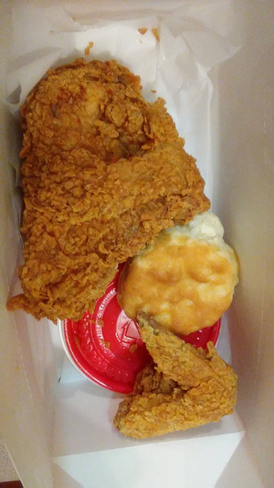 KFC | restaurant | 501 Main St, Waltham, MA 02452, USA | 7818918472 OR +1 781-891-8472