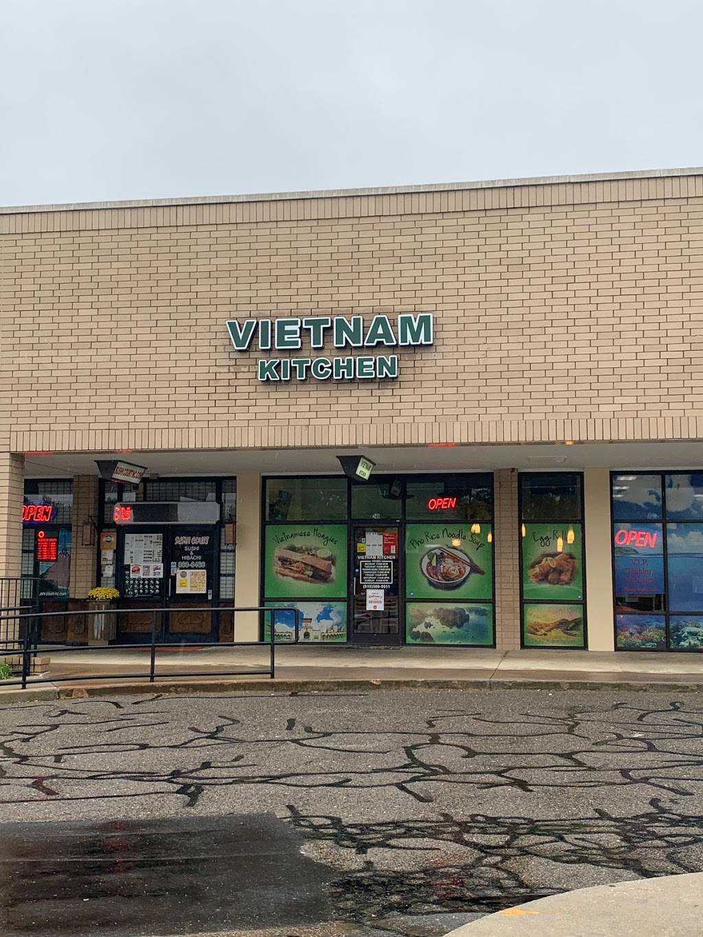 Vietnam Kitchen | restaurant | 248 Westwood Shopping Center, Fayetteville, NC 28314, USA | 9105009011 OR +1 910-500-9011