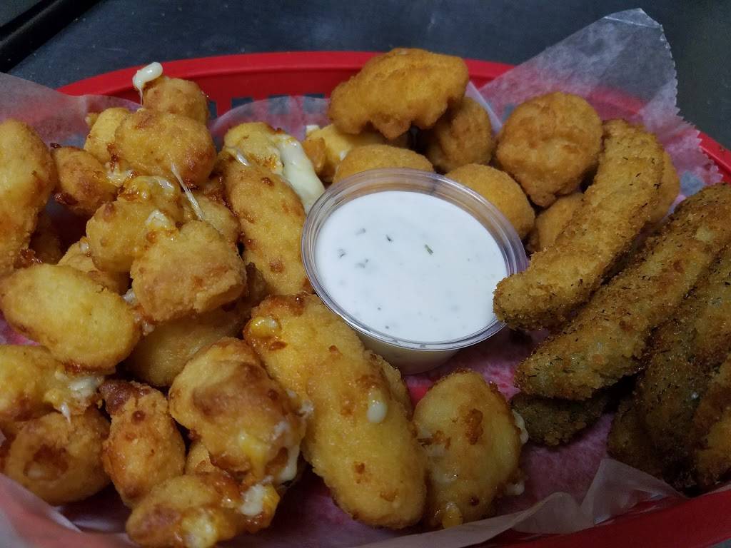 Booz Bar and Grill | restaurant | 414 Main St, Knapp, WI 54749, USA | 7156652215 OR +1 715-665-2215