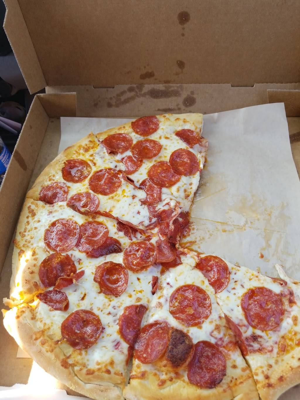 Little Caesars Pizza | meal takeaway | 1972 W Andrew Johnson Hwy, Morristown, TN 37814, USA | 4235863000 OR +1 423-586-3000