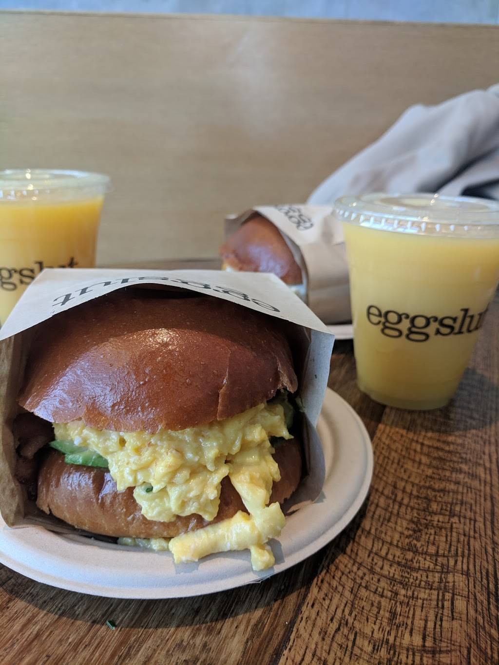 Eggslut | restaurant | 8500 Beverly Blvd unit 101, Los Angeles, CA 90048, USA | 3109753822 OR +1 310-975-3822