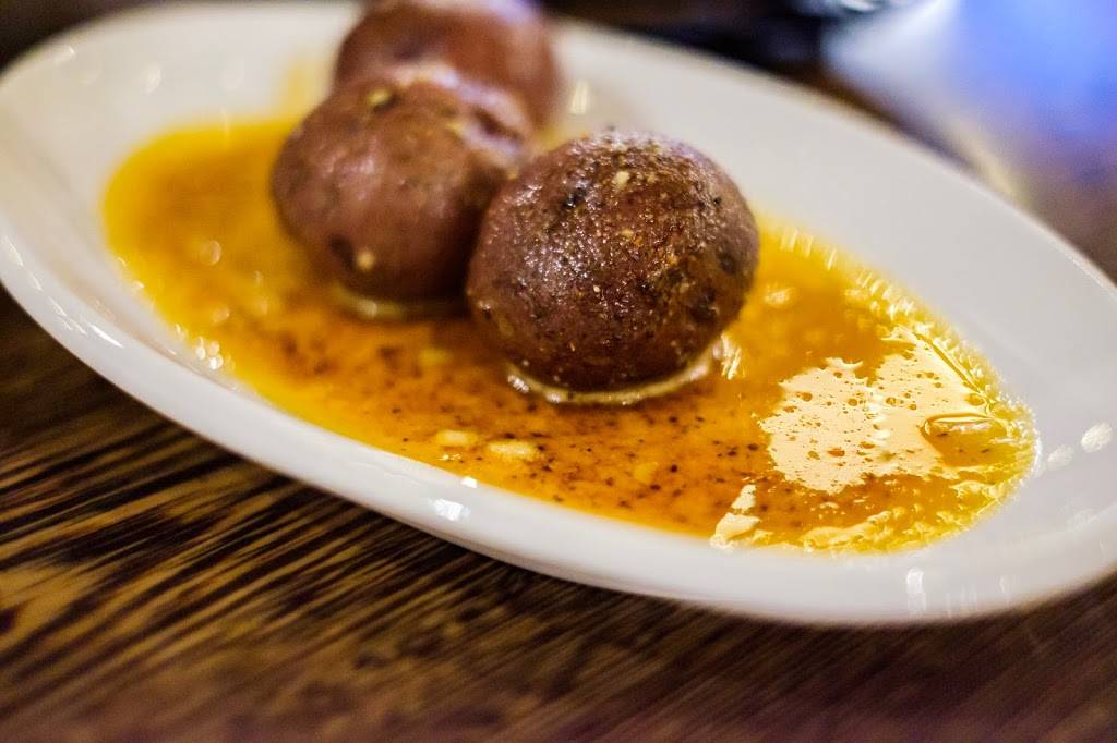 Jumbo Crab | restaurant | 1443 W Fullerton Ave, Chicago, IL 60614, USA | 7736616678 OR +1 773-661-6678