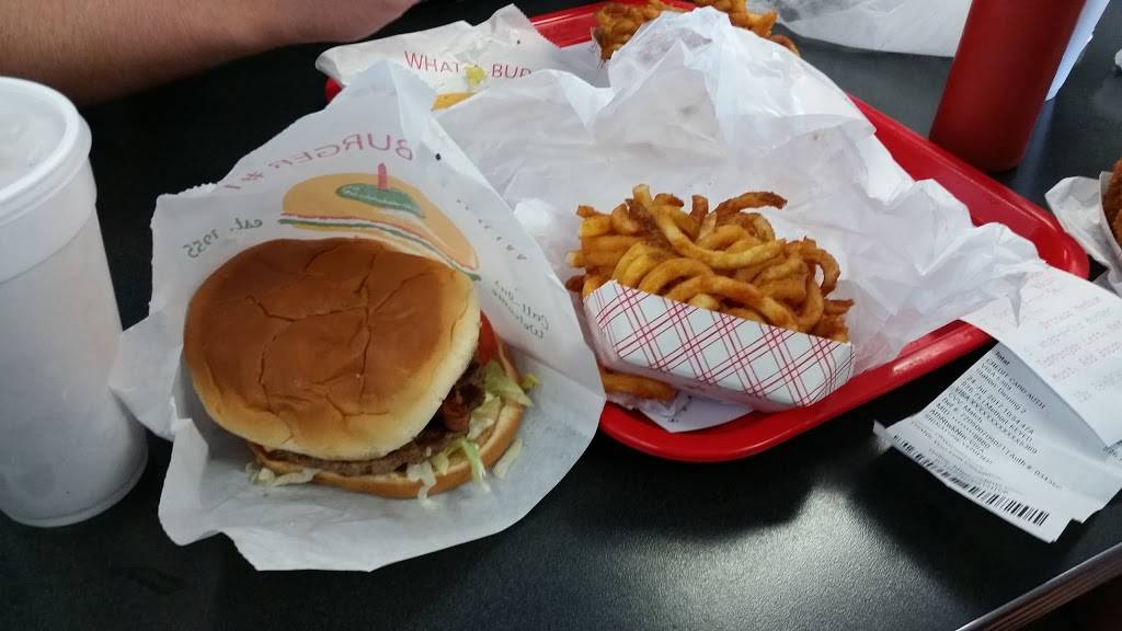 What-A-Burger | restaurant | 1510 N Cannon Blvd, Kannapolis, NC 28083, USA | 7049329051 OR +1 704-932-9051