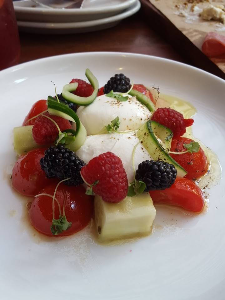 Mercato Italiano Trattoria & Market | restaurant | 10640 Meeting St, Prospect, KY 40059, USA | 5026903200 OR +1 502-690-3200