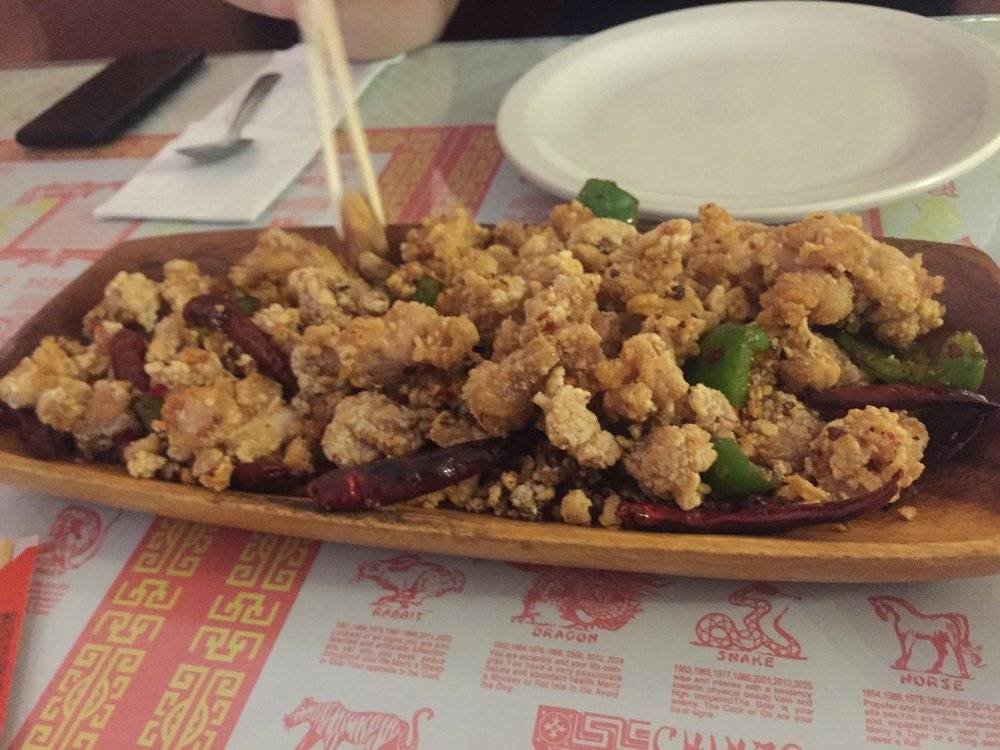 Charlies Restaurant | restaurant | 35 W Main St, Christiansburg, VA 24073, USA | 5403828899 OR +1 540-382-8899