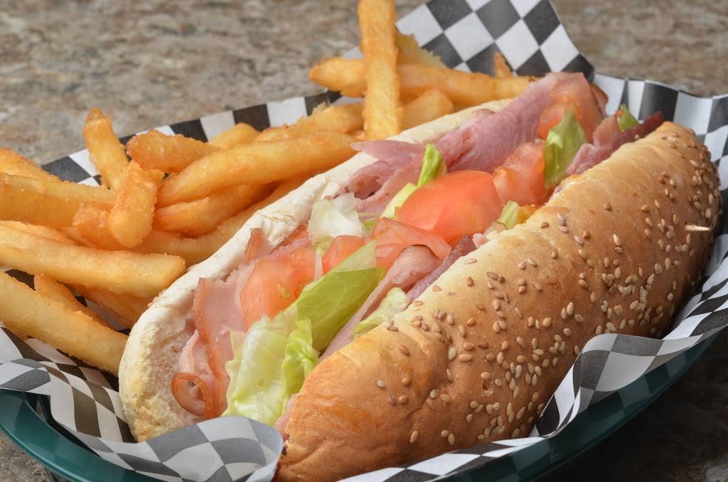 Royal Inn Bar | restaurant | 4724 Rochester Rd, Royal Oak, MI 48073, USA | 2485882787 OR +1 248-588-2787