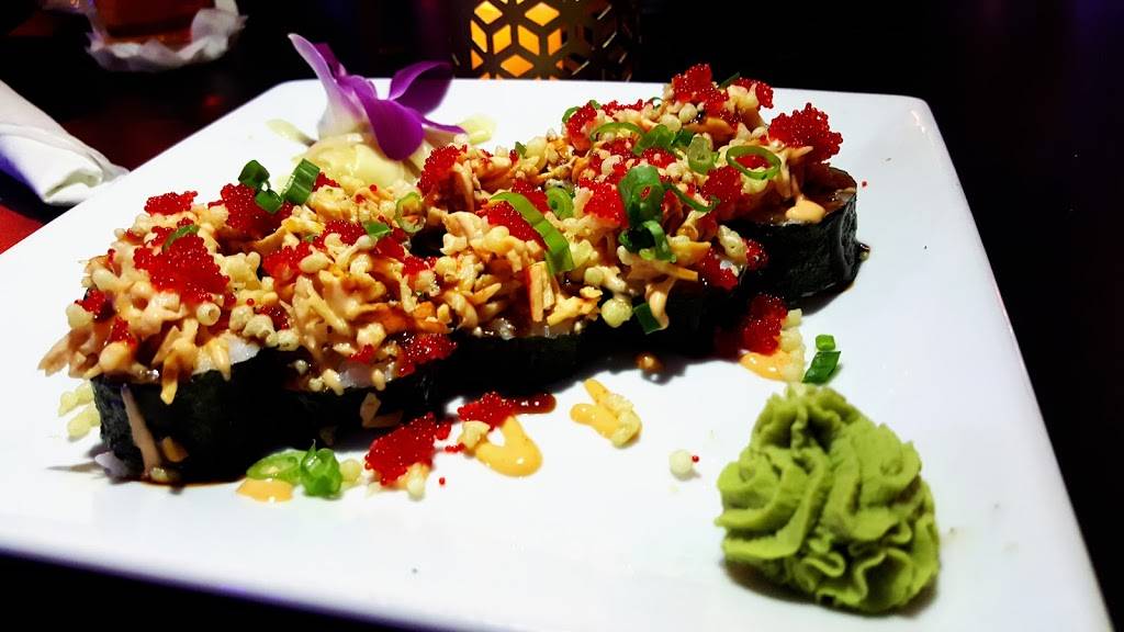 LYNQ | restaurant | 16230 Summerlin Rd #223, Fort Myers, FL 33908, USA | 2392049345 OR +1 239-204-9345