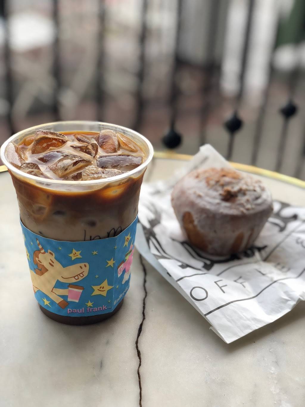 Alfred Coffee Melrose Place | cafe | 8428 Melrose Pl, Los Angeles, CA 90069, USA | 3239440811 OR +1 323-944-0811