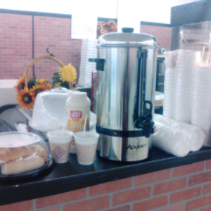 COSTA FRUIT AND PRODUCE | restaurant | 8502 Quincy Ave, Cleveland, OH 44106, USA | 2164502388 OR +1 216-450-2388