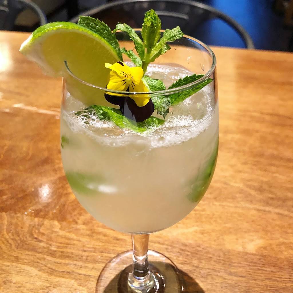 One Waan SF | restaurant | 2922 Diamond St, San Francisco, CA 94131, USA | 4155866742 OR +1 415-586-6742