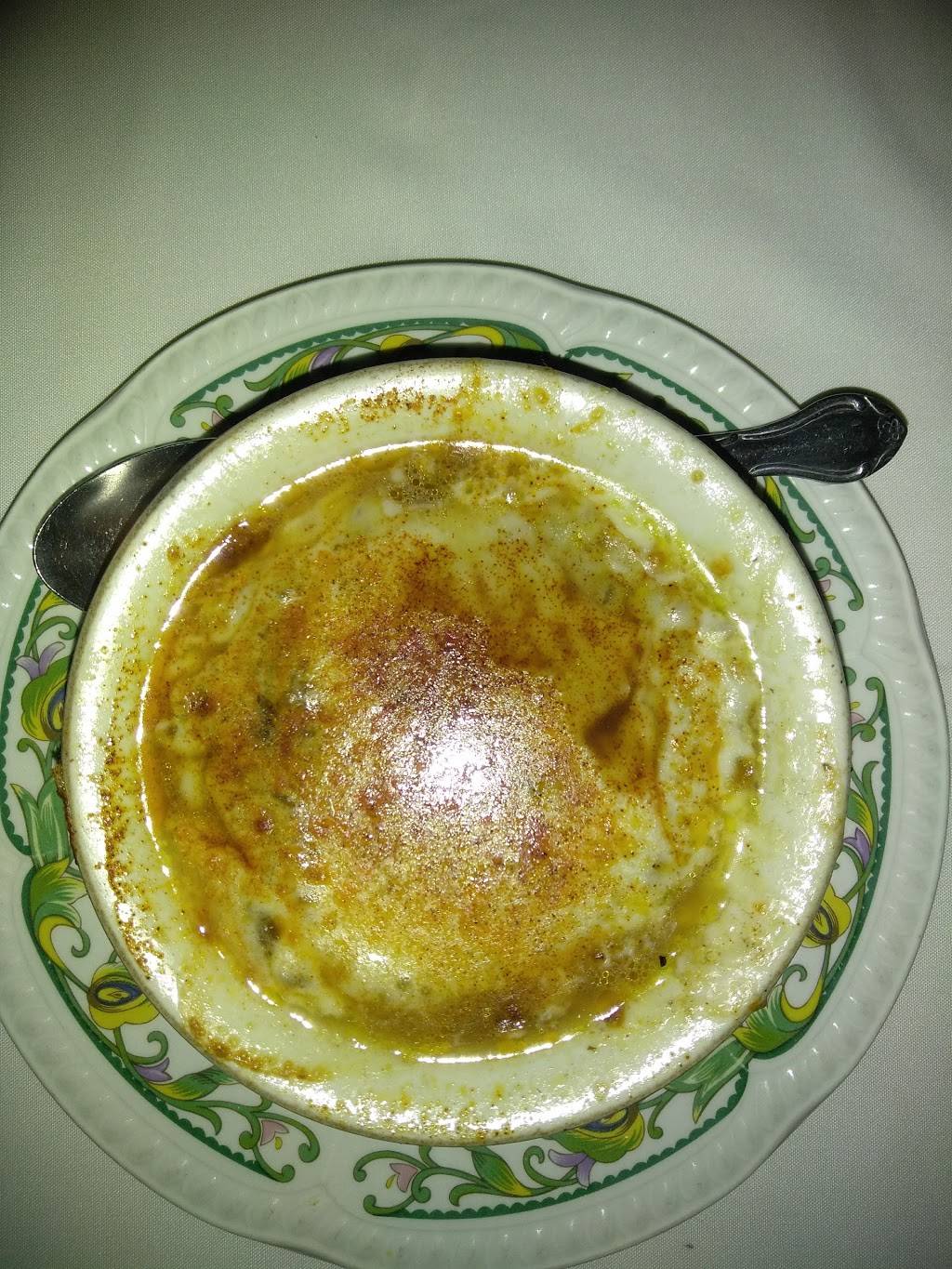 Le Petit Chateau | restaurant | 4615 Lankershim Blvd, North Hollywood, CA 91602, USA | 8187691812 OR +1 818-769-1812