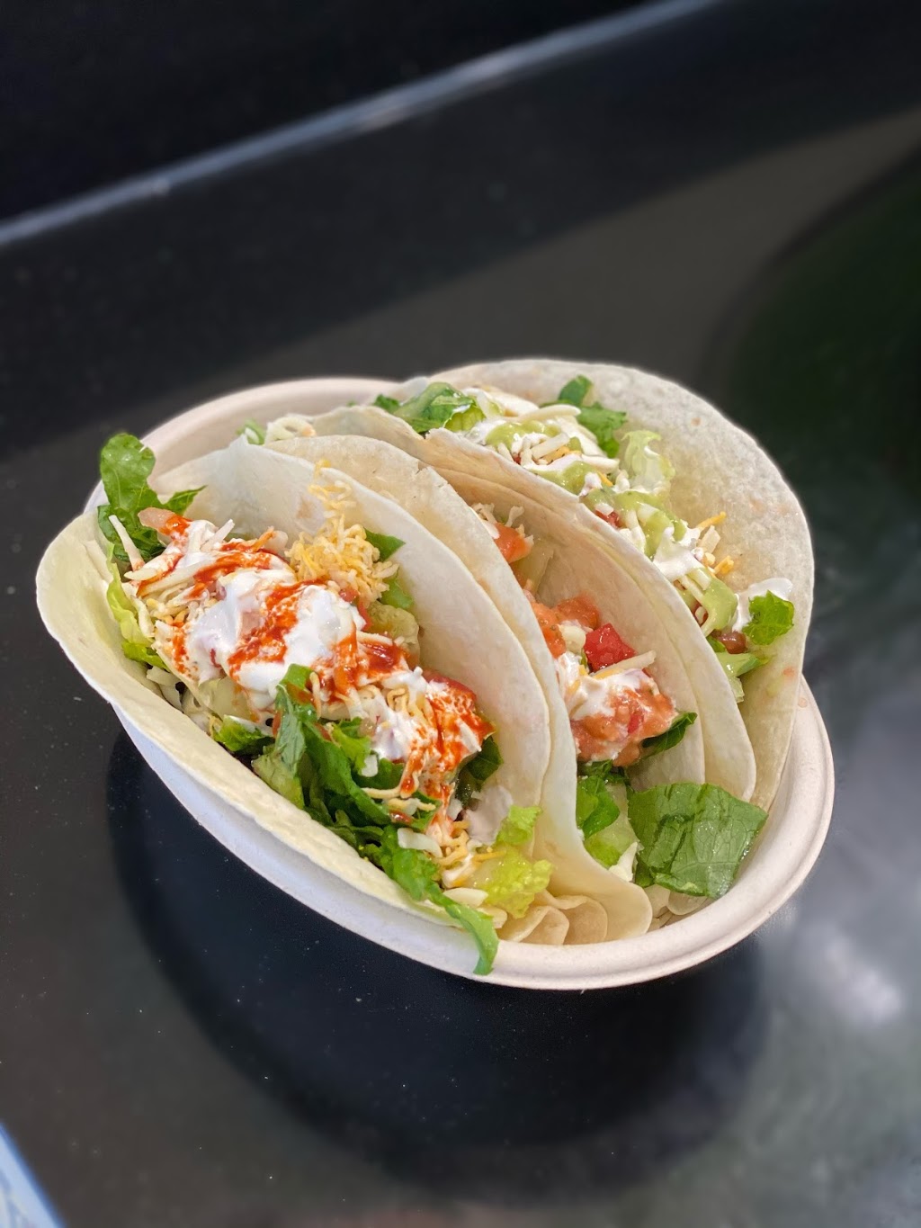 The Madres Mexican Fresh | restaurant | 1741 Palm Beach Lakes Blvd, West Palm Beach, FL 33401, USA | 5616237157 OR +1 561-623-7157