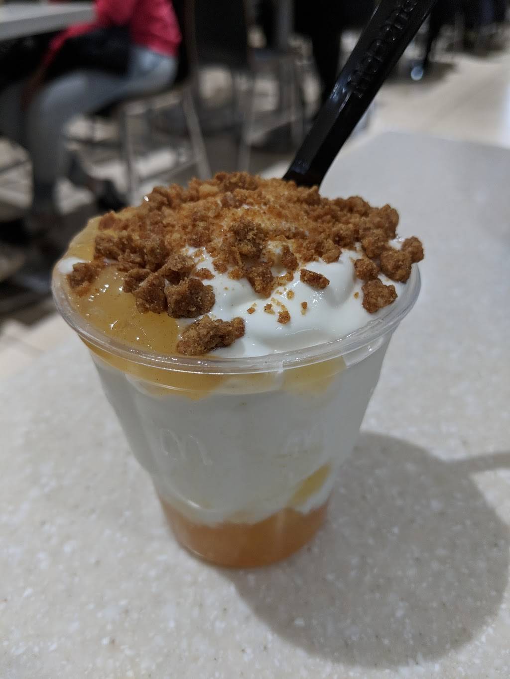 McDonalds | cafe | 25 Peel Centre Dr Unit F1, Brampton, ON L6T 3R5, Canada | 9057937564 OR +1 905-793-7564