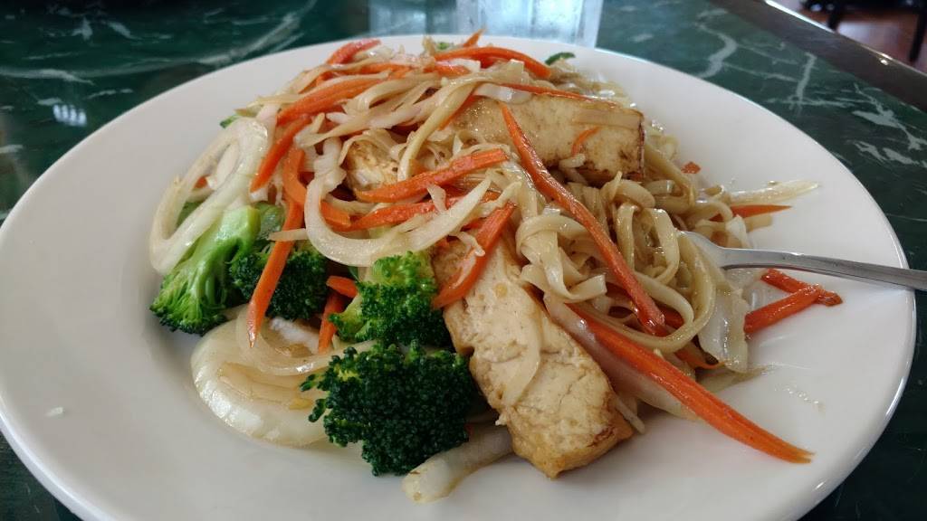 Lotus Vegan Restaurant | restaurant | 6575 Park Blvd N, Pinellas Park, FL 33781, USA | 7275491688 OR +1 727-549-1688