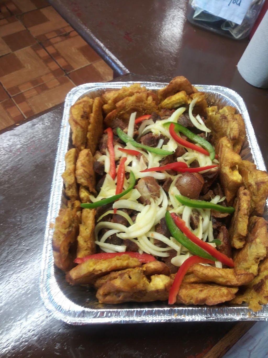 Jeanluc caribbean cuisine | restaurant | 1519 NE 4th Ave, Fort Lauderdale, FL 33304, USA | 9544627967 OR +1 954-462-7967