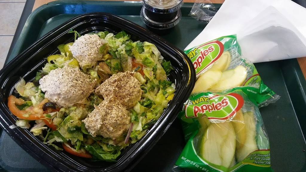 Subway Restaurants | restaurant | 947 N La Brea Ave, Inglewood, CA 90302, USA | 3103301116 OR +1 310-330-1116