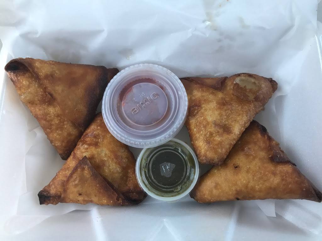 Habibis International Market & Deli | restaurant | 137 N Main St, Manteca, CA 95336, USA | 2092399990 OR +1 209-239-9990