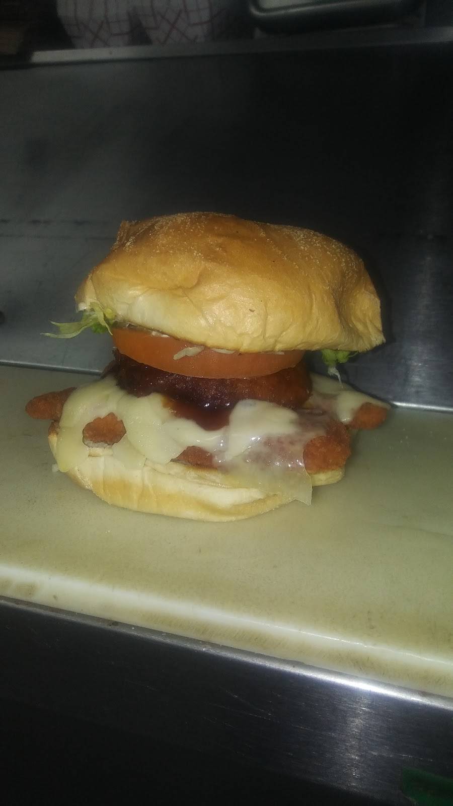 Subrageous | restaurant | 19100 SW 106th Ave, Cutler Bay, FL 33157, USA | 3052567827 OR +1 305-256-7827