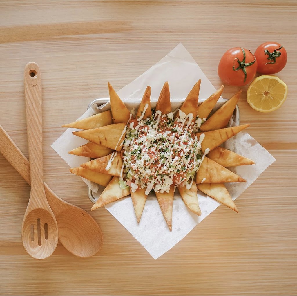 Crest Cafe | restaurant | 8698 Elk Grove Blvd #2, Elk Grove, CA 95624, USA | 9164442722 OR +1 916-444-2722