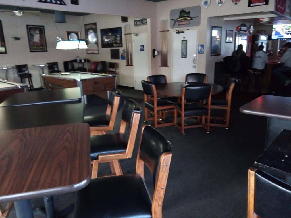 Capri Bar & Grill | restaurant | 320 E Katella Ave, Orange, CA 92867, USA | 7146395320 OR +1 714-639-5320