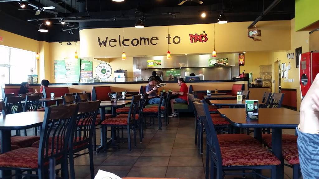 Moes Southwest Grill | restaurant | 715 N Giant City Rd, Carbondale, IL 62901, USA | 6185494200 OR +1 618-549-4200